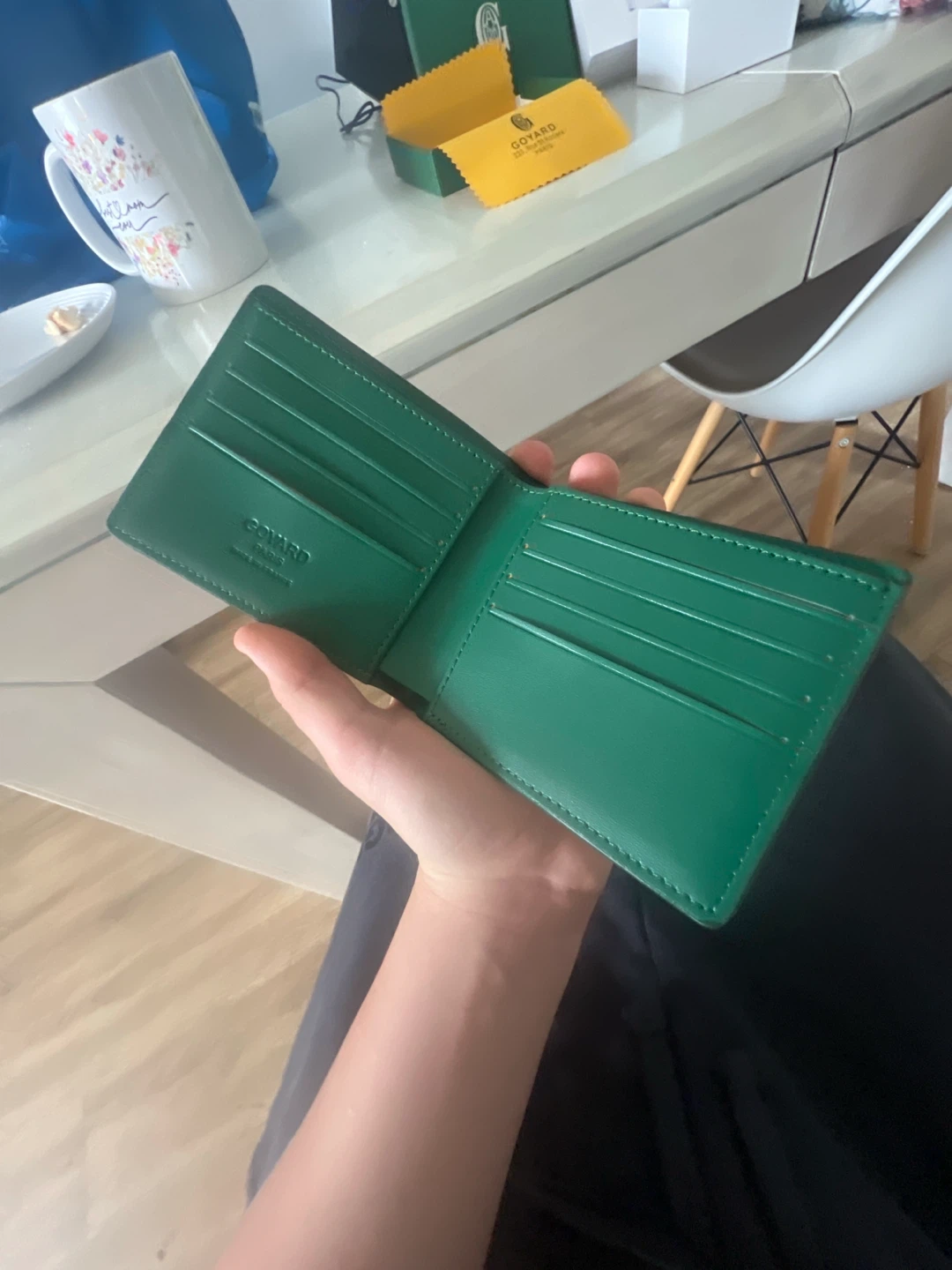 Goyard wallet and apple aiprods - photo 5