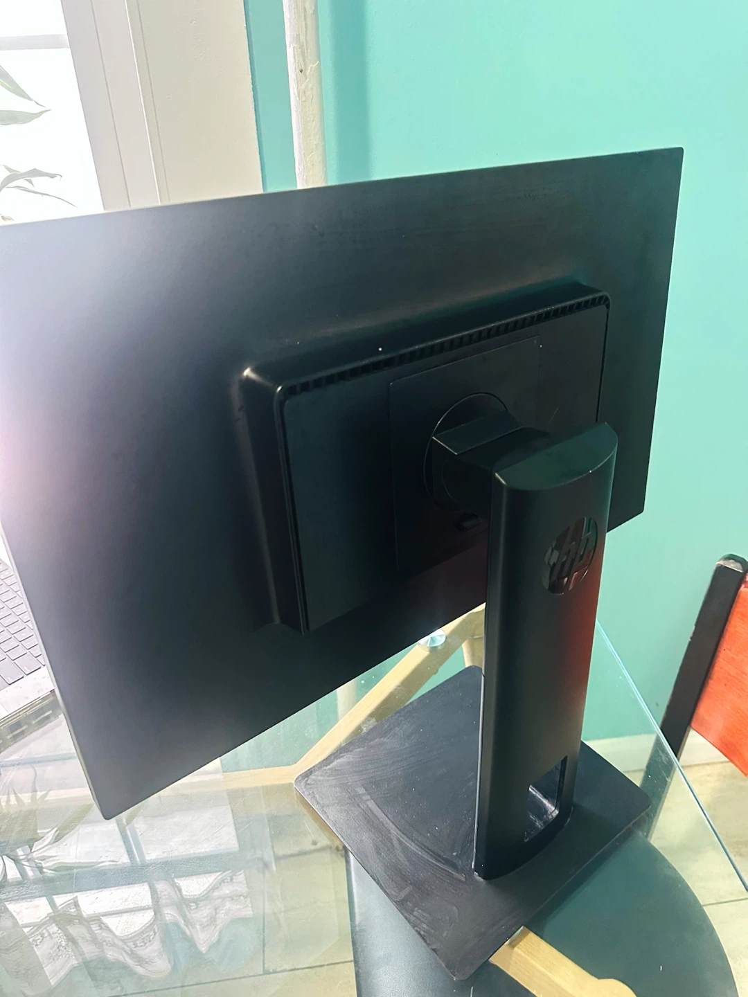 HP VH240a 24-inch Monitor