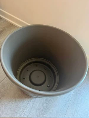 Large Gray Plant Pot / Planter - photo 2