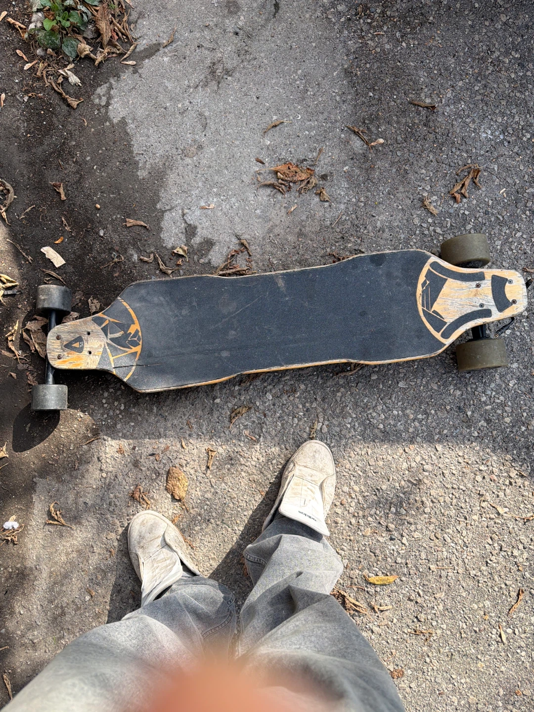 Selling a skate board