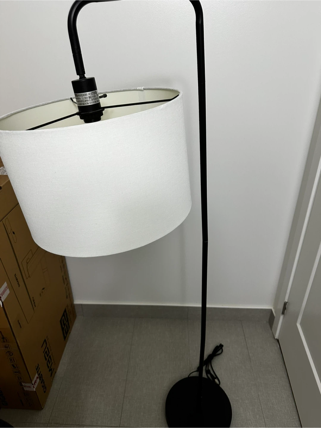 Modern Black Arc Floor Lamp with White Shade - photo 3