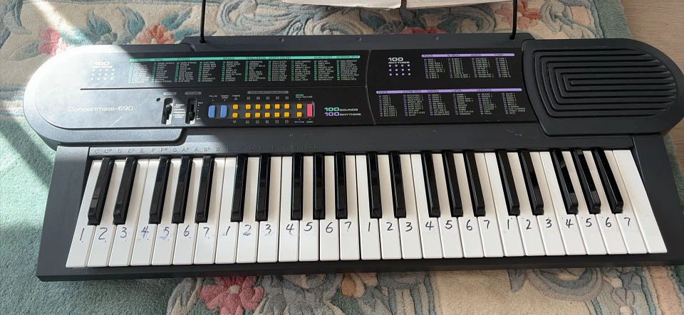Optimus Concertmate690 keyboard