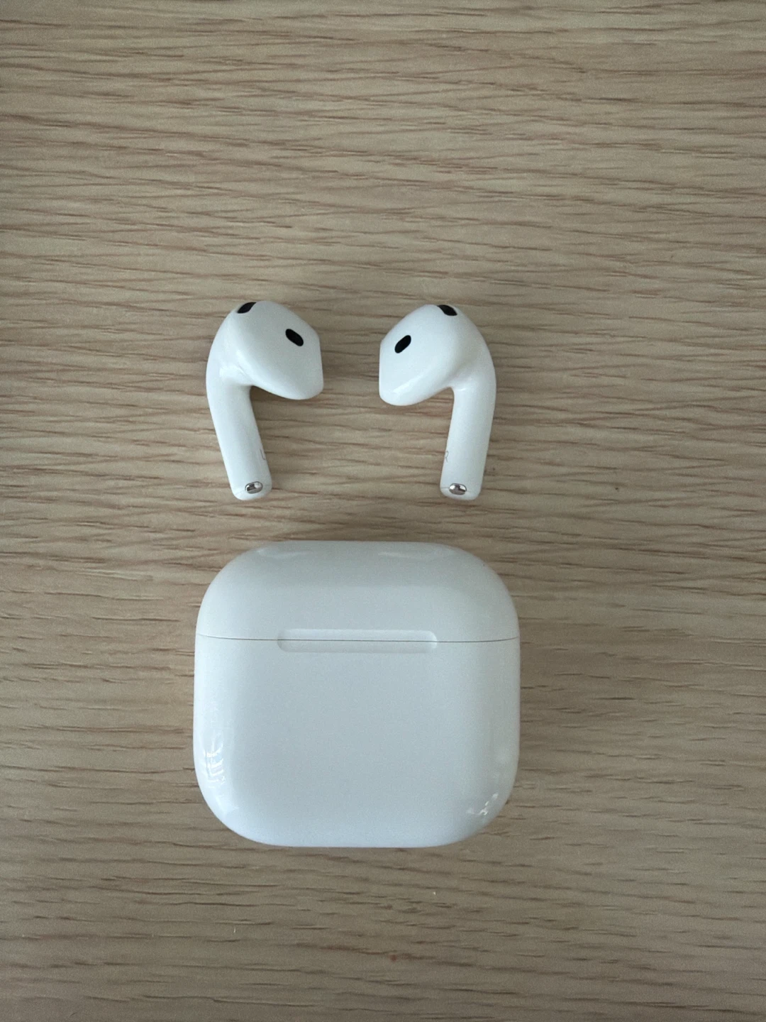 Apple AirPods 4 In-Ear Wireless Earbuds with USB-C Charging Case - photo 2