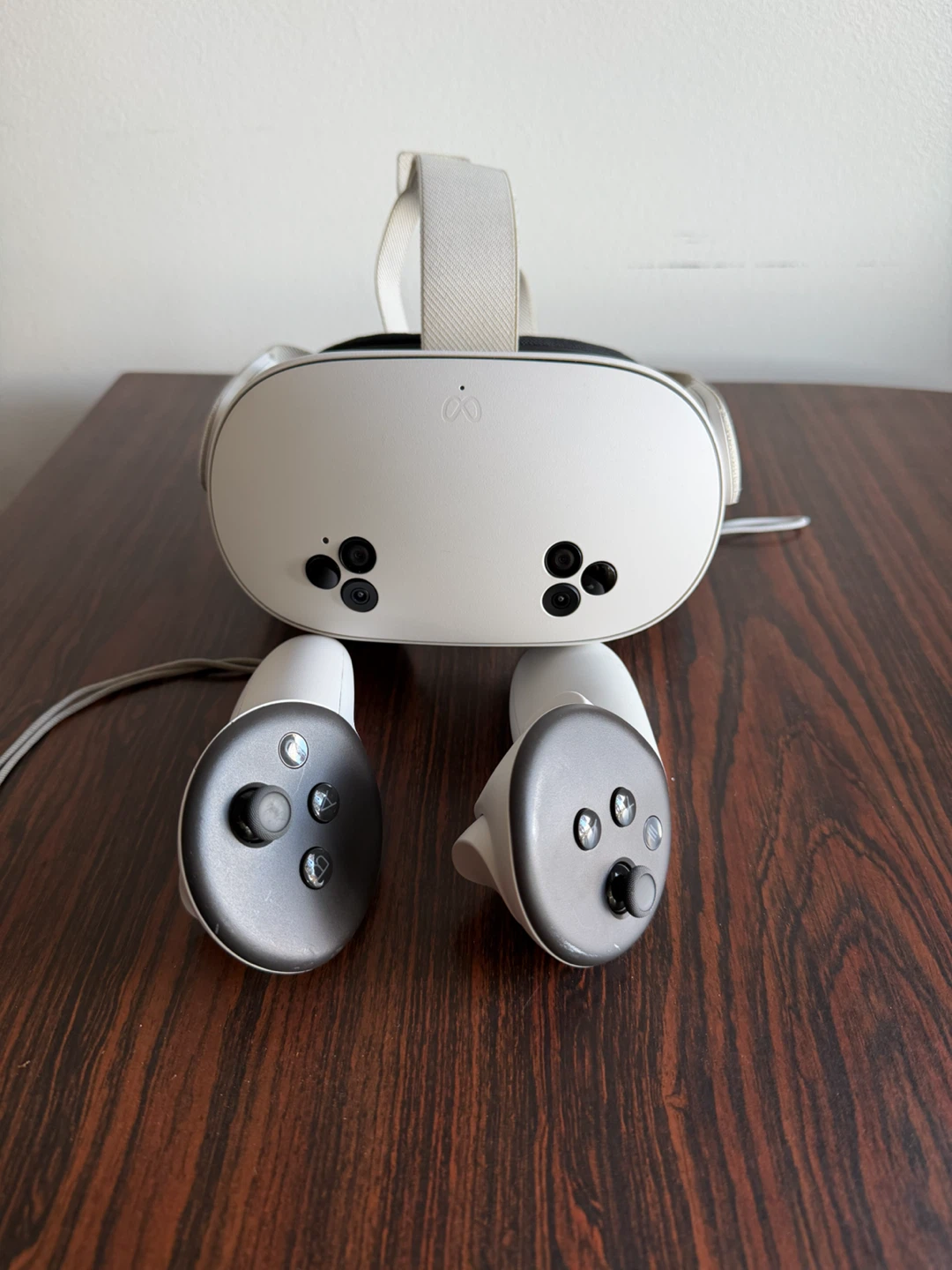 Meta Quest 3S 128GB VR Headset - photo 2