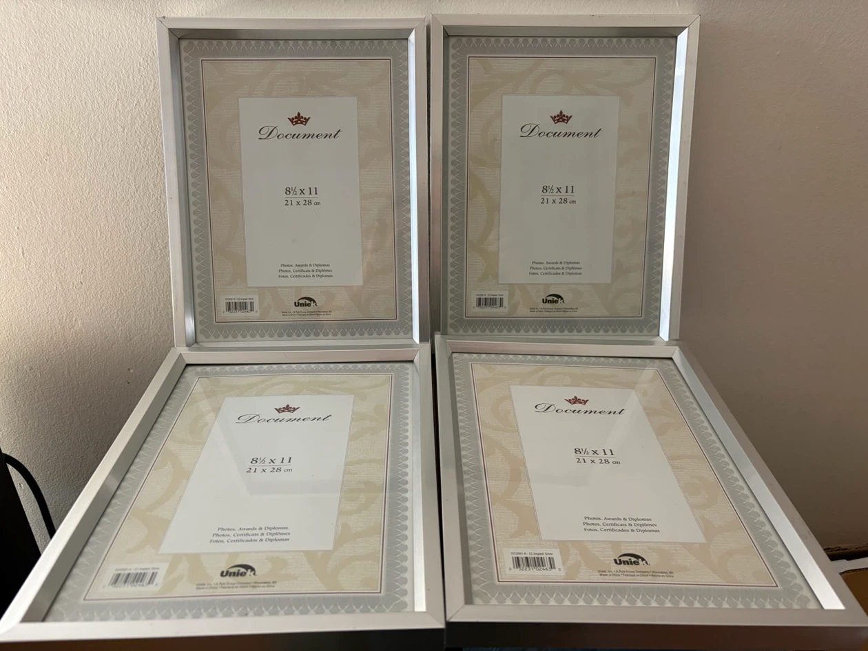 Set of 4 Uniek Document Frames