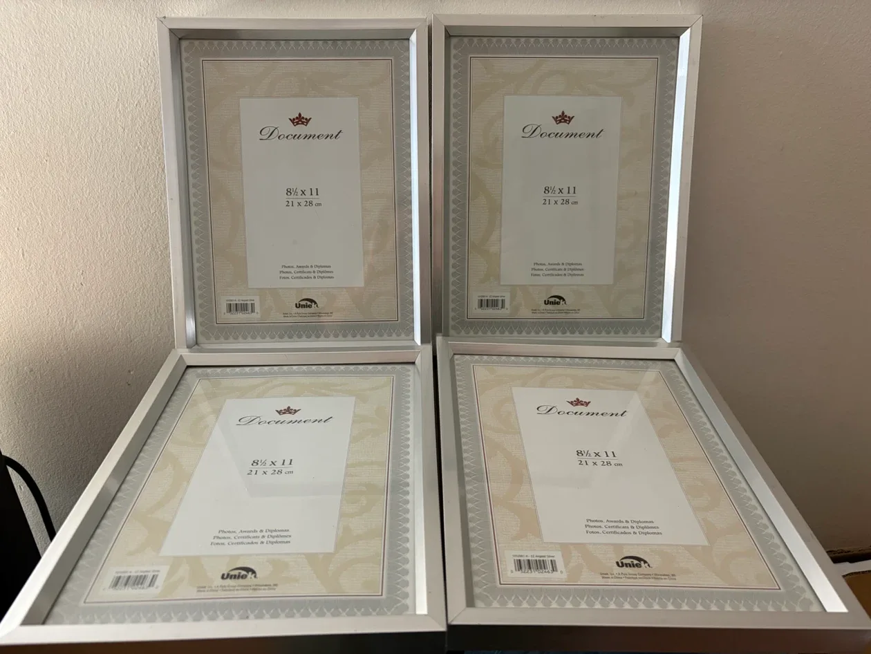 Set of 4 Uniek Document Frames