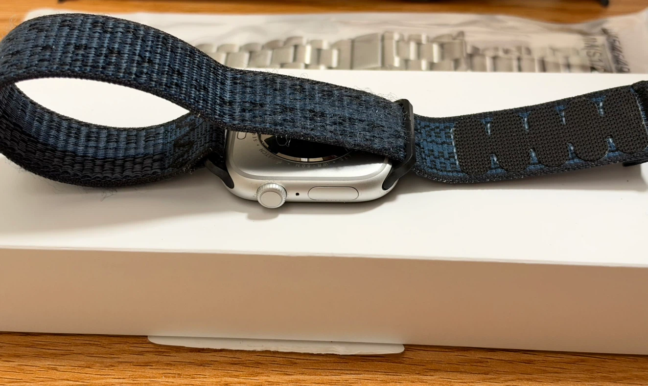 Apple Watch Series 10 Silver 46mm GPS+Cellular+FREE Accessories - photo 5