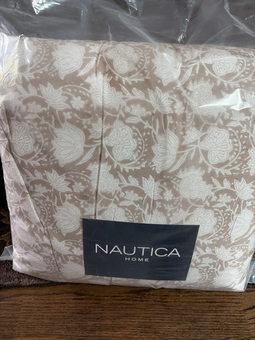 Nautica Home Bayport Floral Twin Comforter Set