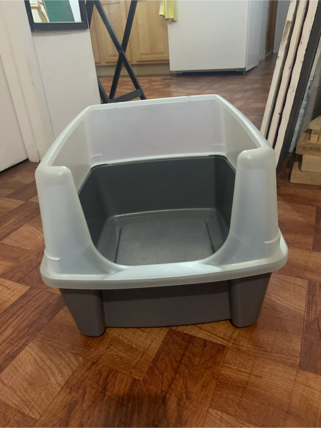 Open-Top Cat Litter Box
