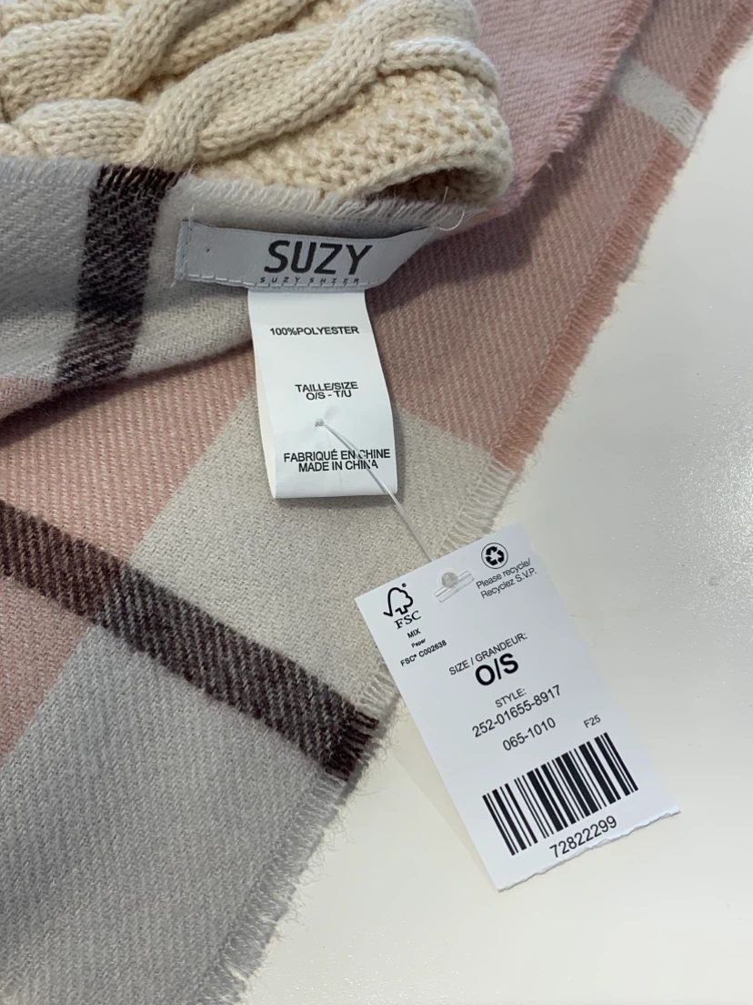 🩷 New Suzy Shier Scarf and Headband Set 🩷 Price Firm! - photo 2