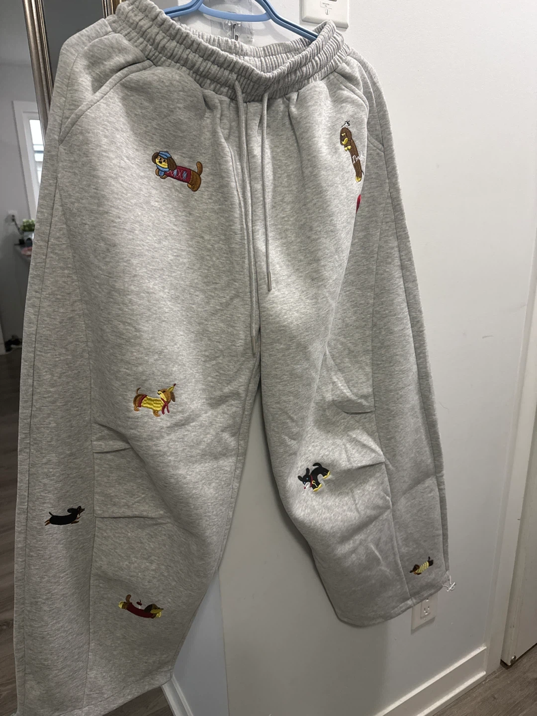 Aelfric Eden Dog Embroidered Sweatpants