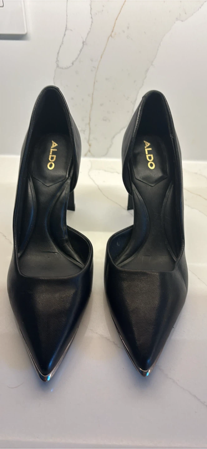 ALDO Black Pointed Toe Heels - photo 5