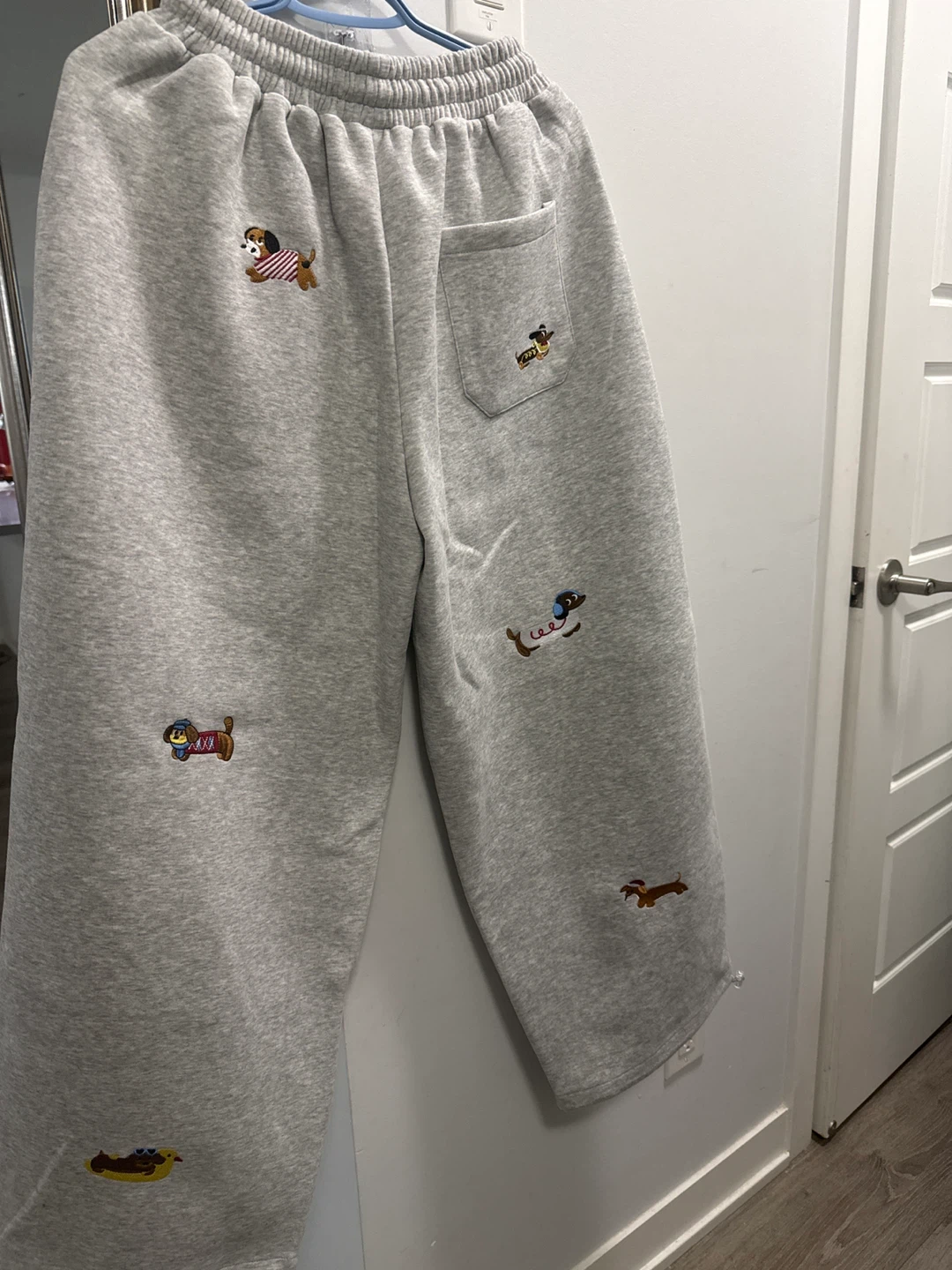 Aelfric Eden Dog Embroidered Sweatpants - photo 4