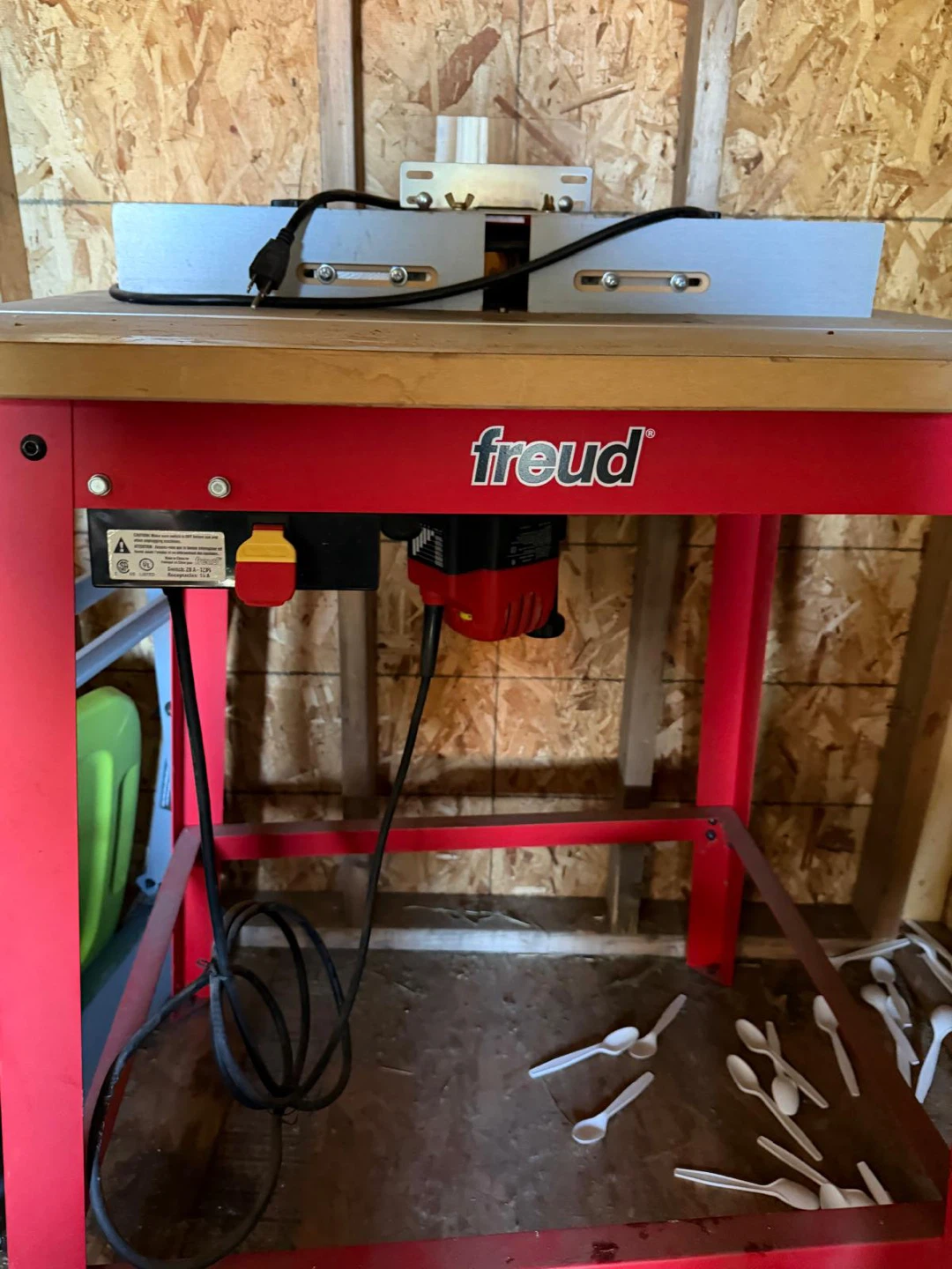 3HP Frued router with table