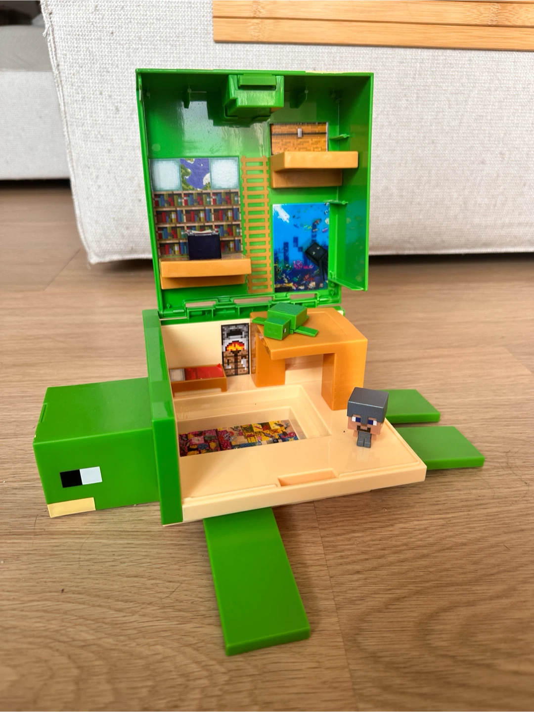 Minecraft Turtle Hideout Playset - photo 2