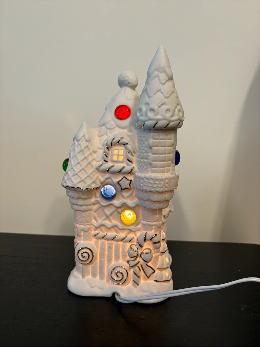Ceramic Light-Up Gingerbread Castle - photo 4