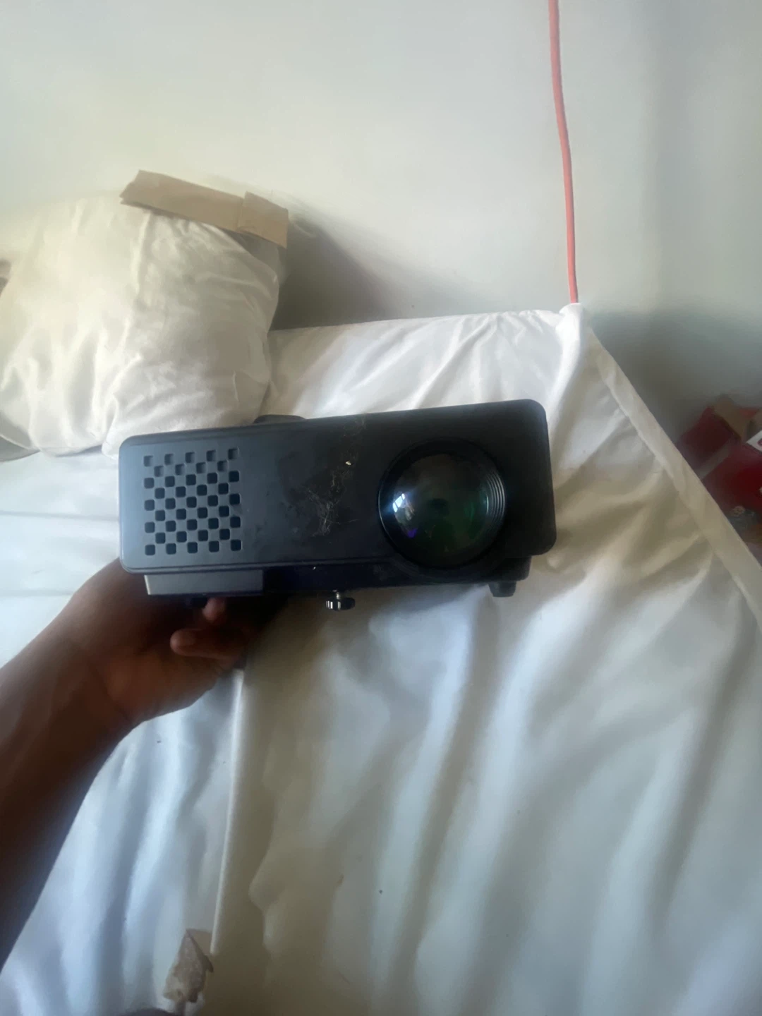 FUNAVO Portable Projector - photo 2
