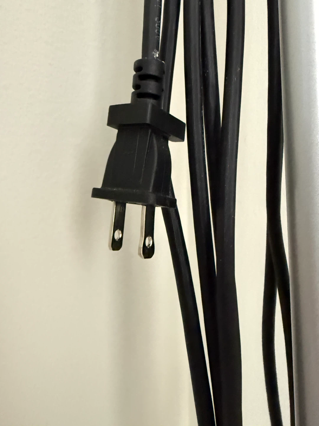 Bissell FeatherWeight Stick Vacuum - photo 4