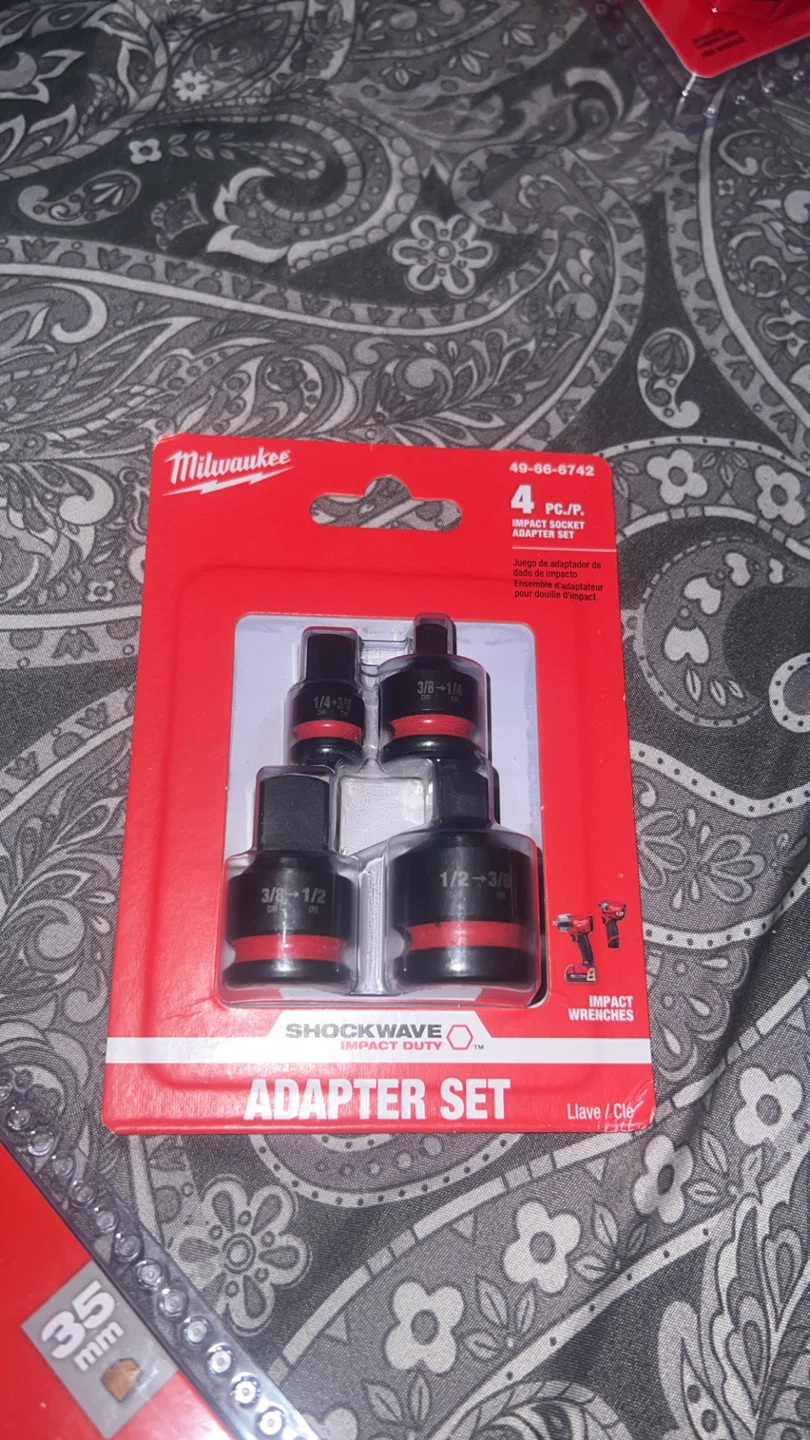 Milwaukee Shockwave 4-Piece Impact Socket Adapter Set
