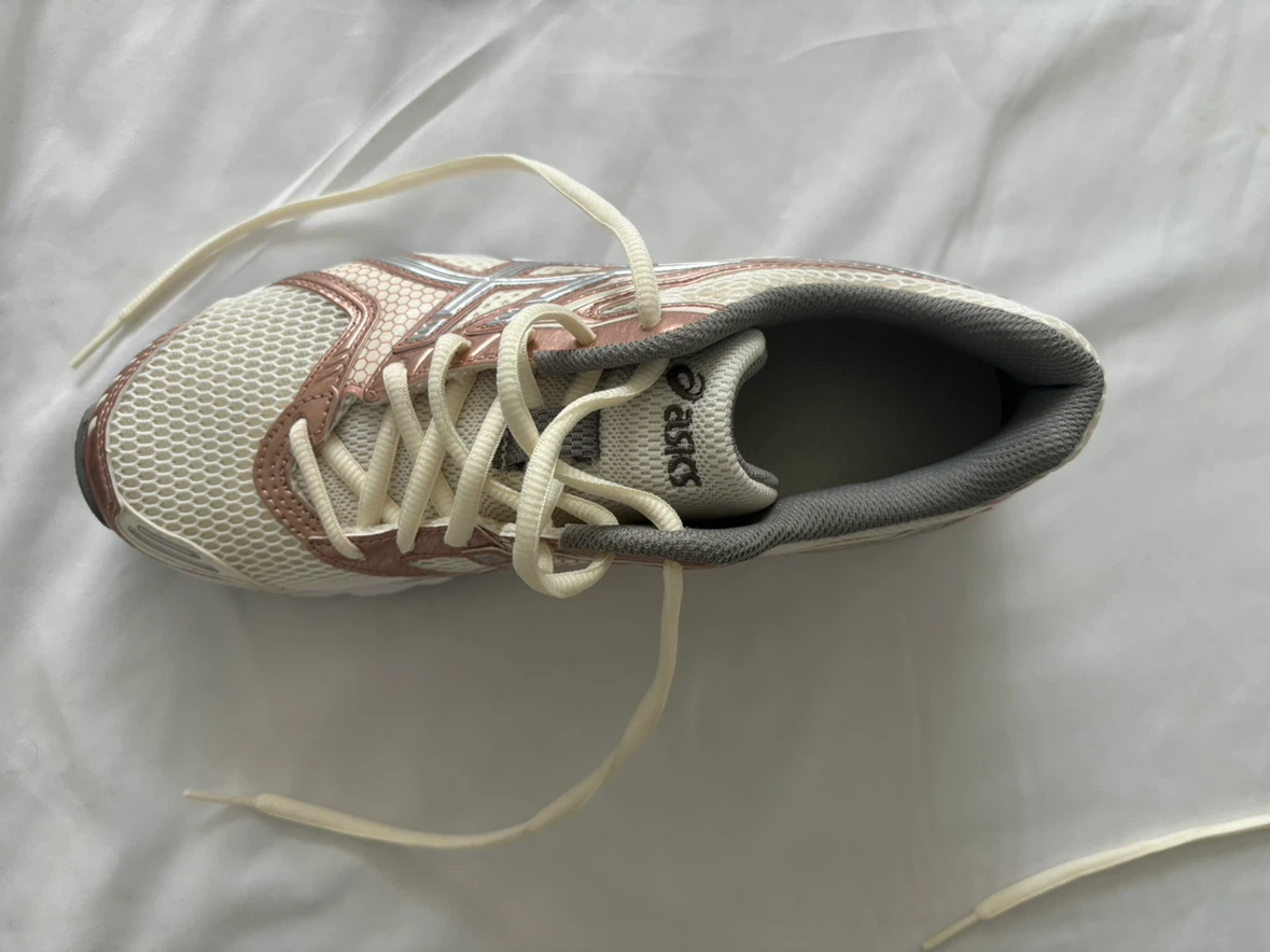 Asics Running Shoes - photo 2