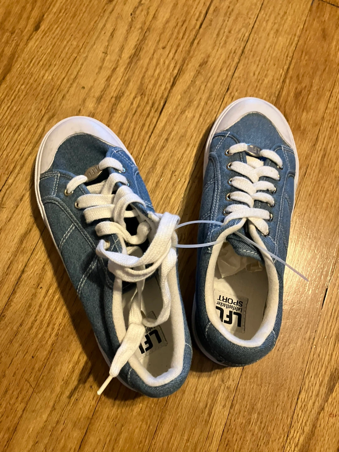 Lady Foot Locker LFL Sport Denim Sneakers