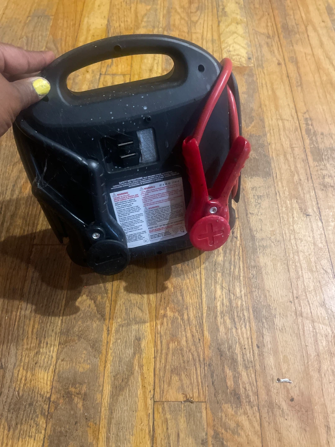 Peak 600 Peak Amp Jump-Starter - photo 2