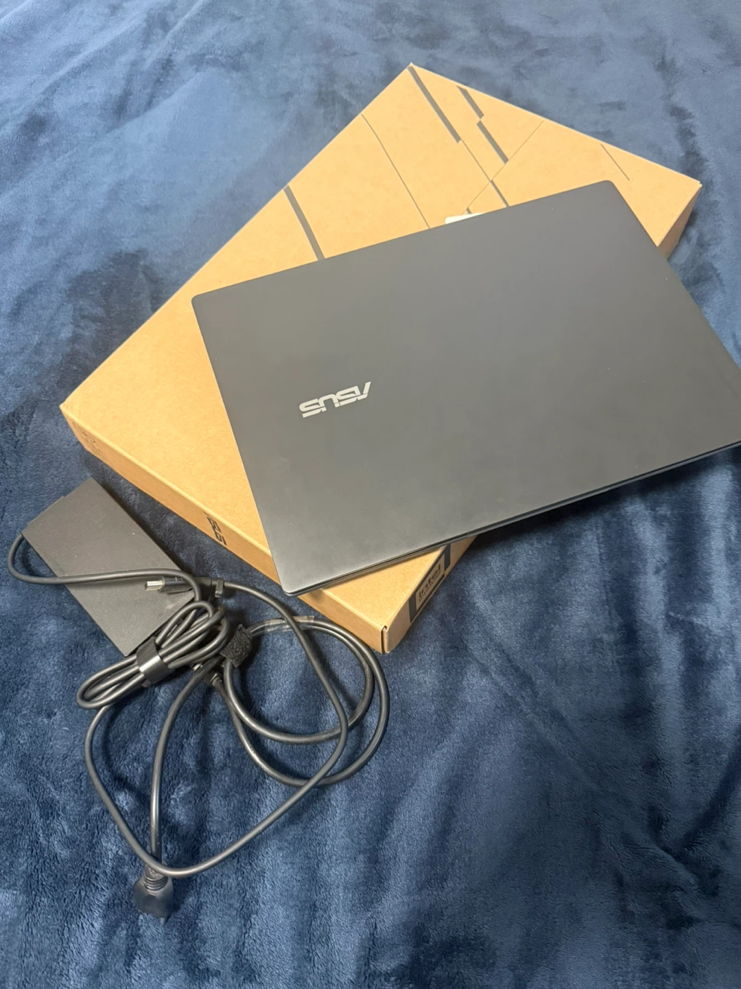 ASUS V16 - photo 2