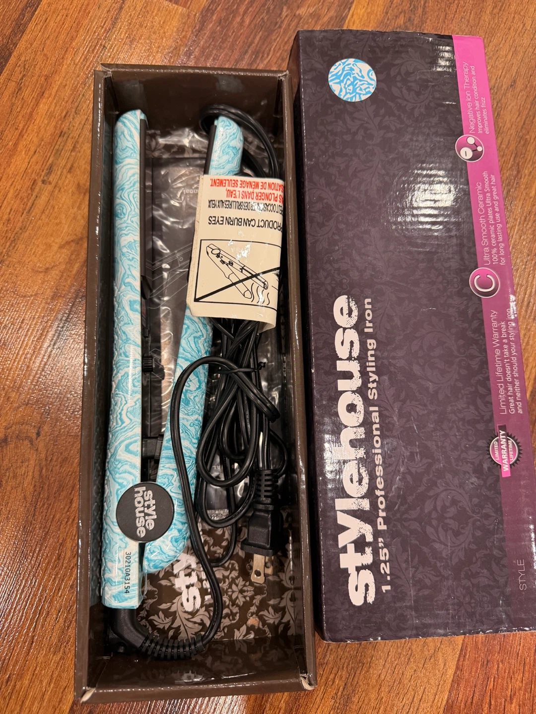 Stylehouse 1.25 inch Professional Styling Iron