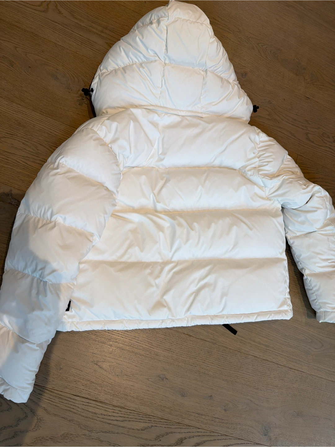Aritzia The Super Puff White Puffer Jacket - photo 3