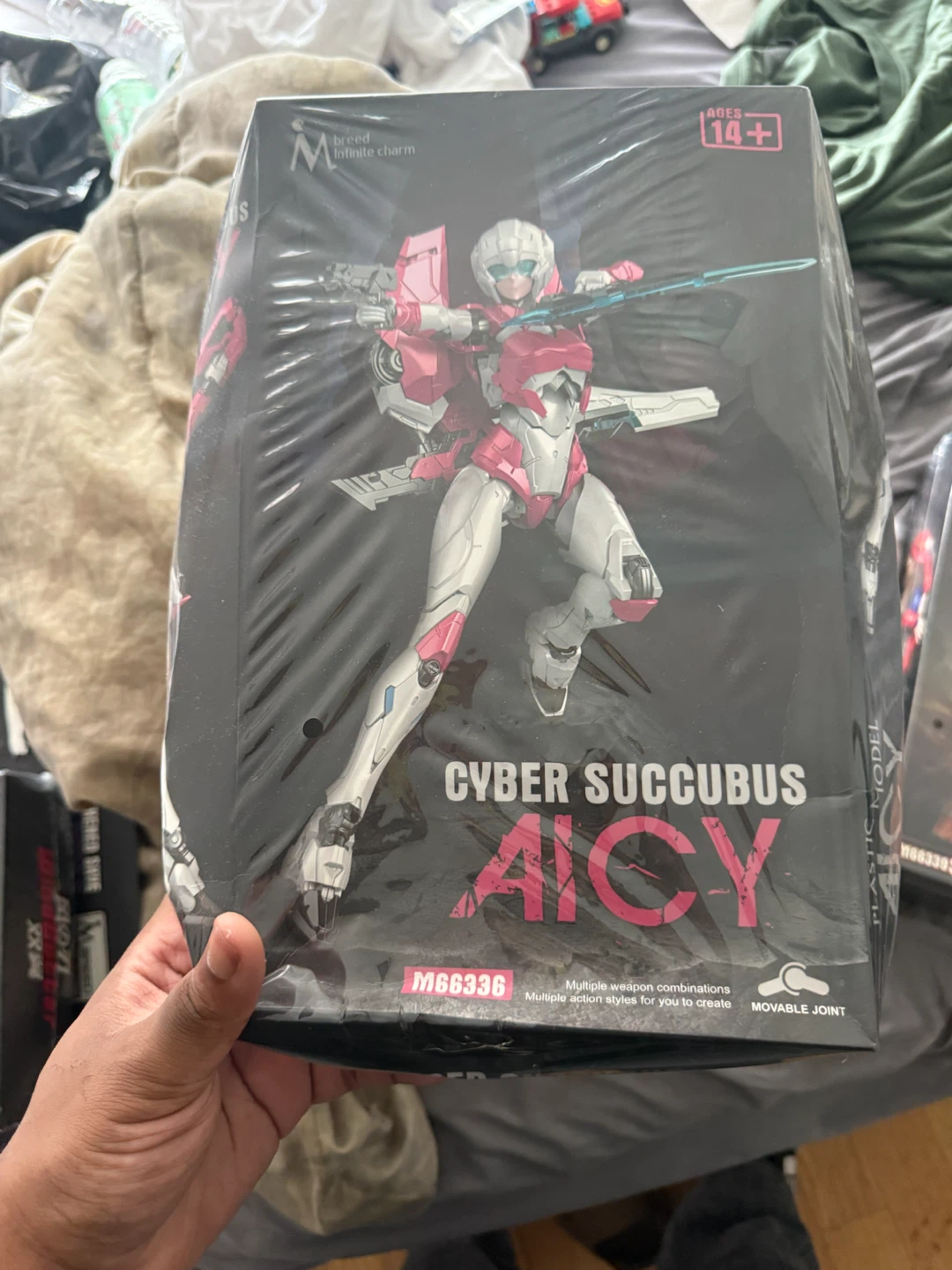 Set of 4 Breed Aicy Action Figures - photo 4