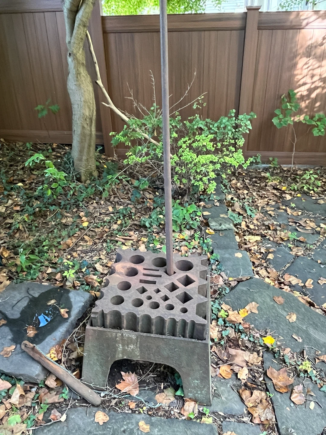 Cast Iron Swage Block on Stand - photo 3