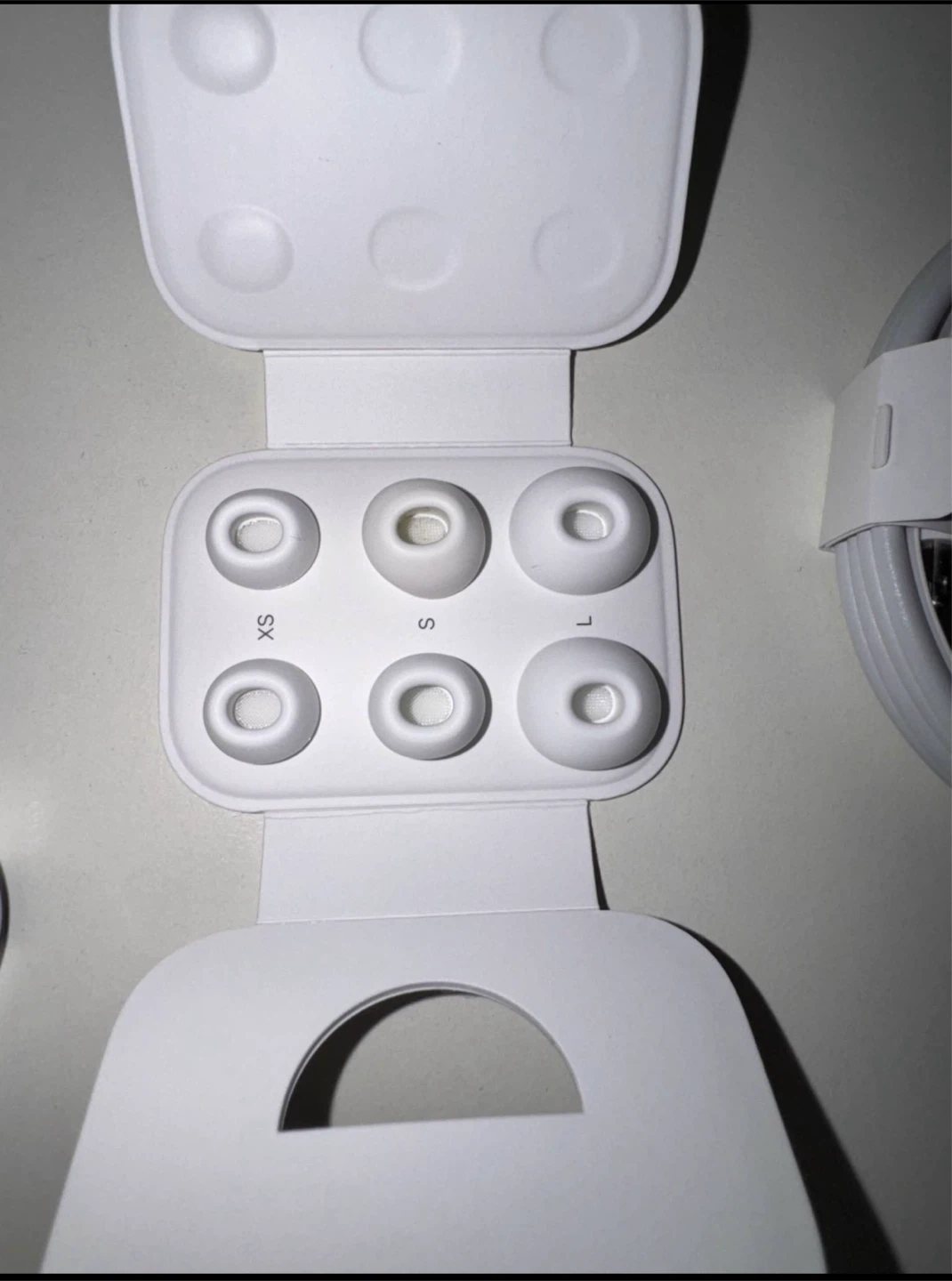 AirPods Pro 2nd Gen - photo 4