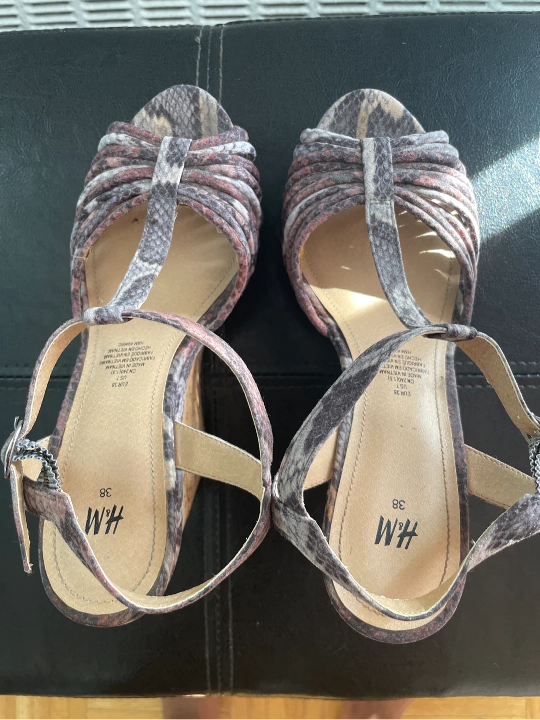 H&M Snake Print Wedge Sandals Size 38 - photo 4