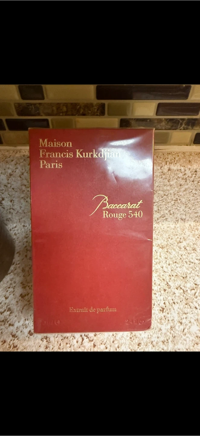 Maison Francis Kurkdjian Baccarat Rouge 540 Extrait de Parfum - photo 2