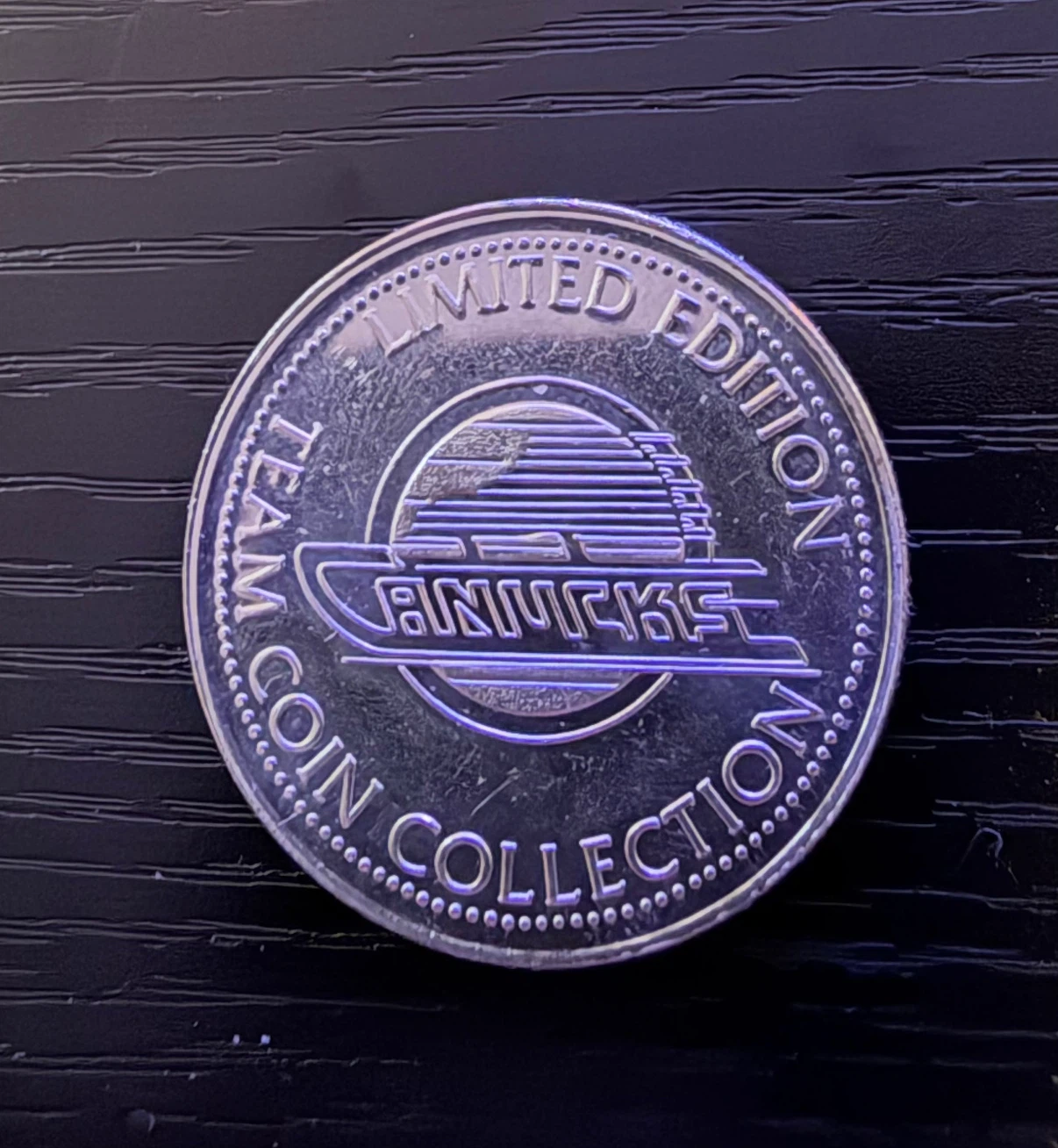 Vintage 1993-1994 Vancouver Canucks Coin Collection - photo 5