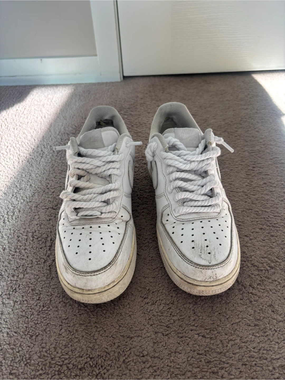 Nike Air Force 1 Low White Size 8.5 - photo 2