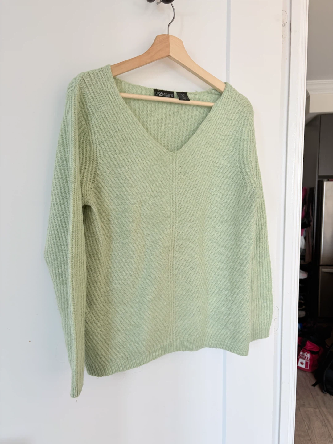 Infinity Woman Light Green V-Neck Sweater