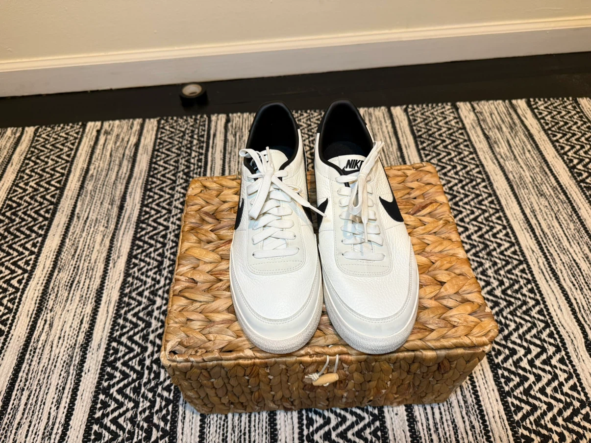 Nike Killshot Sneakers White and Black Size 9