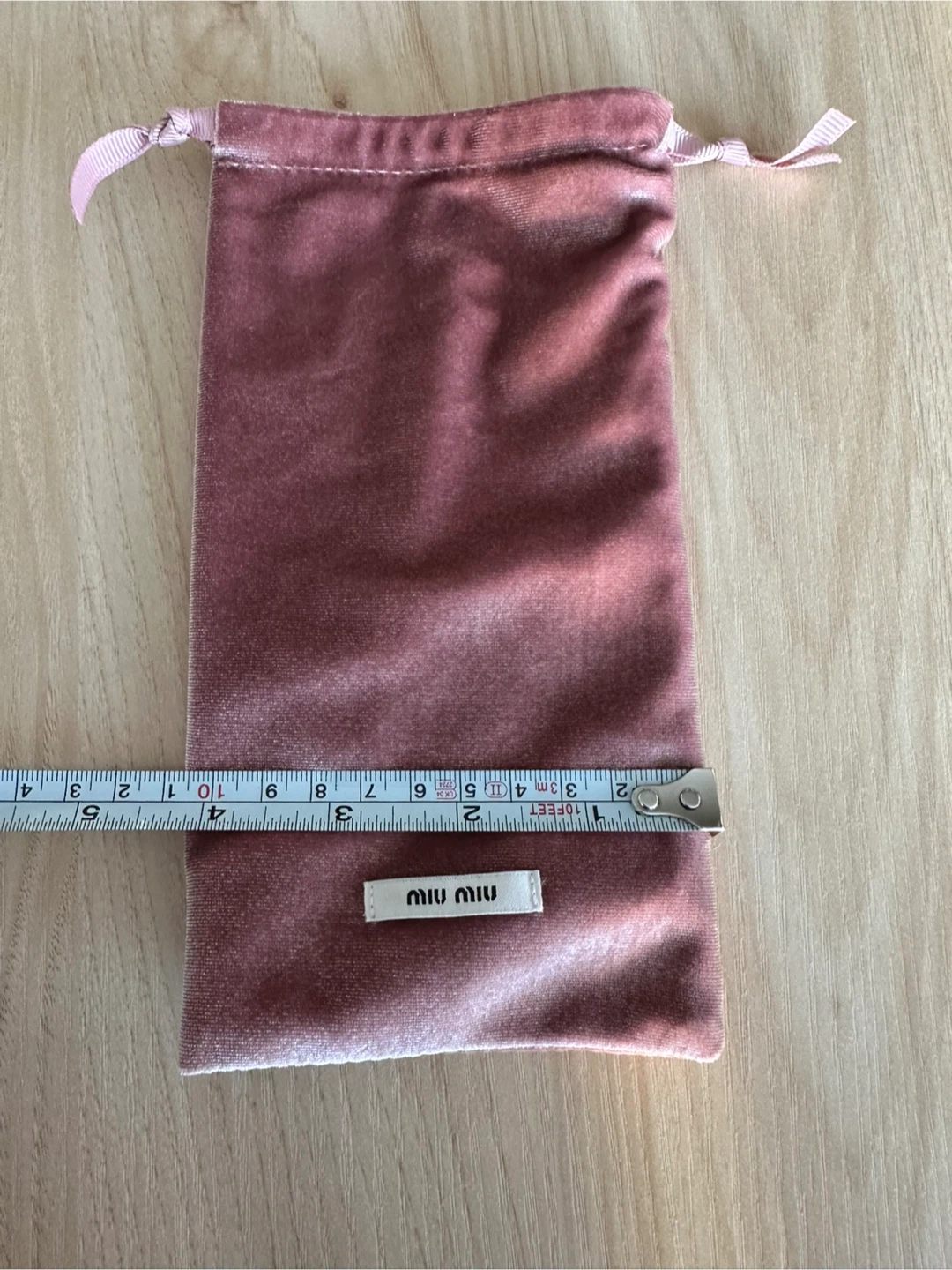 Miu Miu Velvet Pouch for sunglasses - photo 5