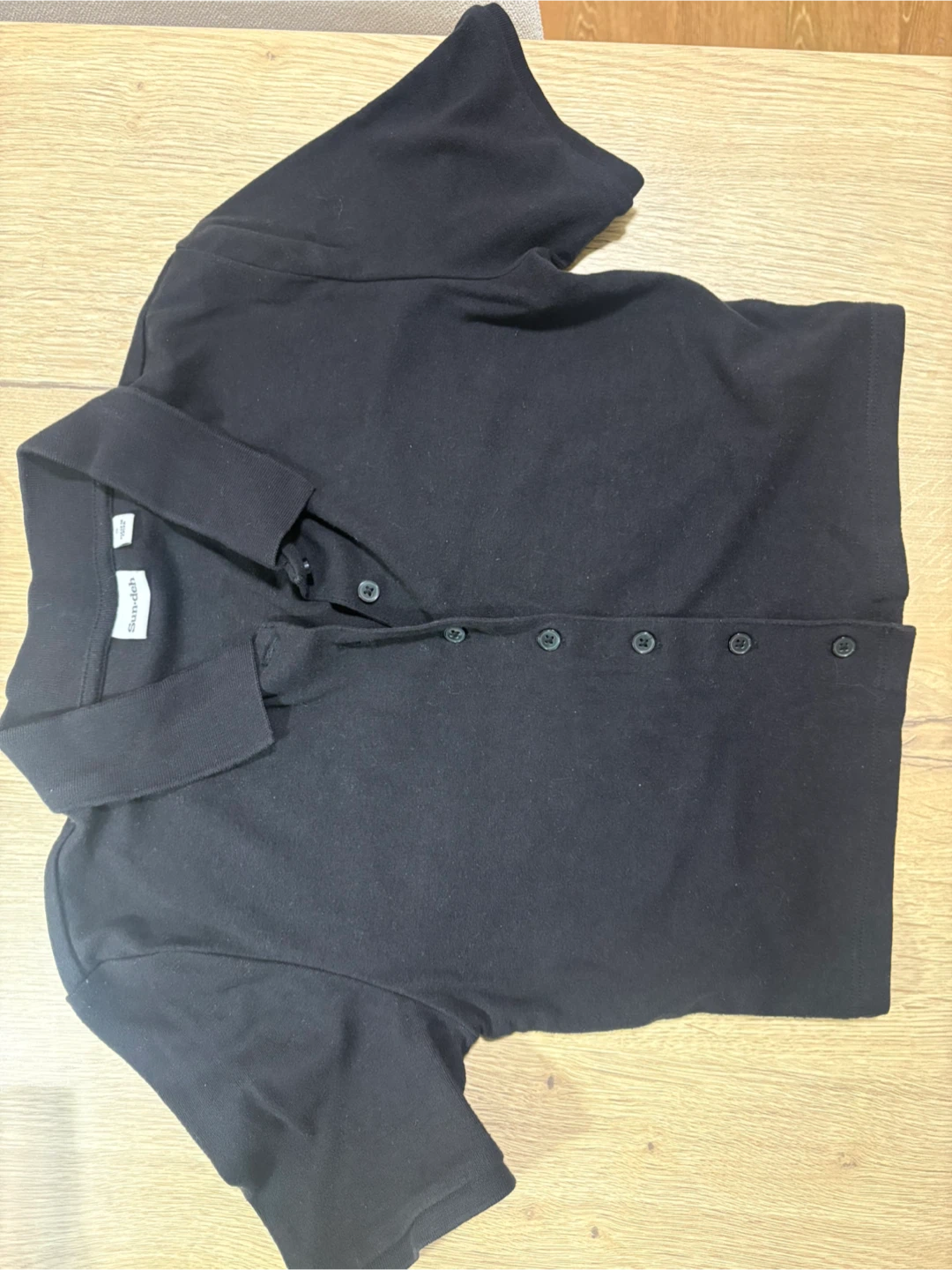 Aritzia Black Cropped Polo Shirt 🖤