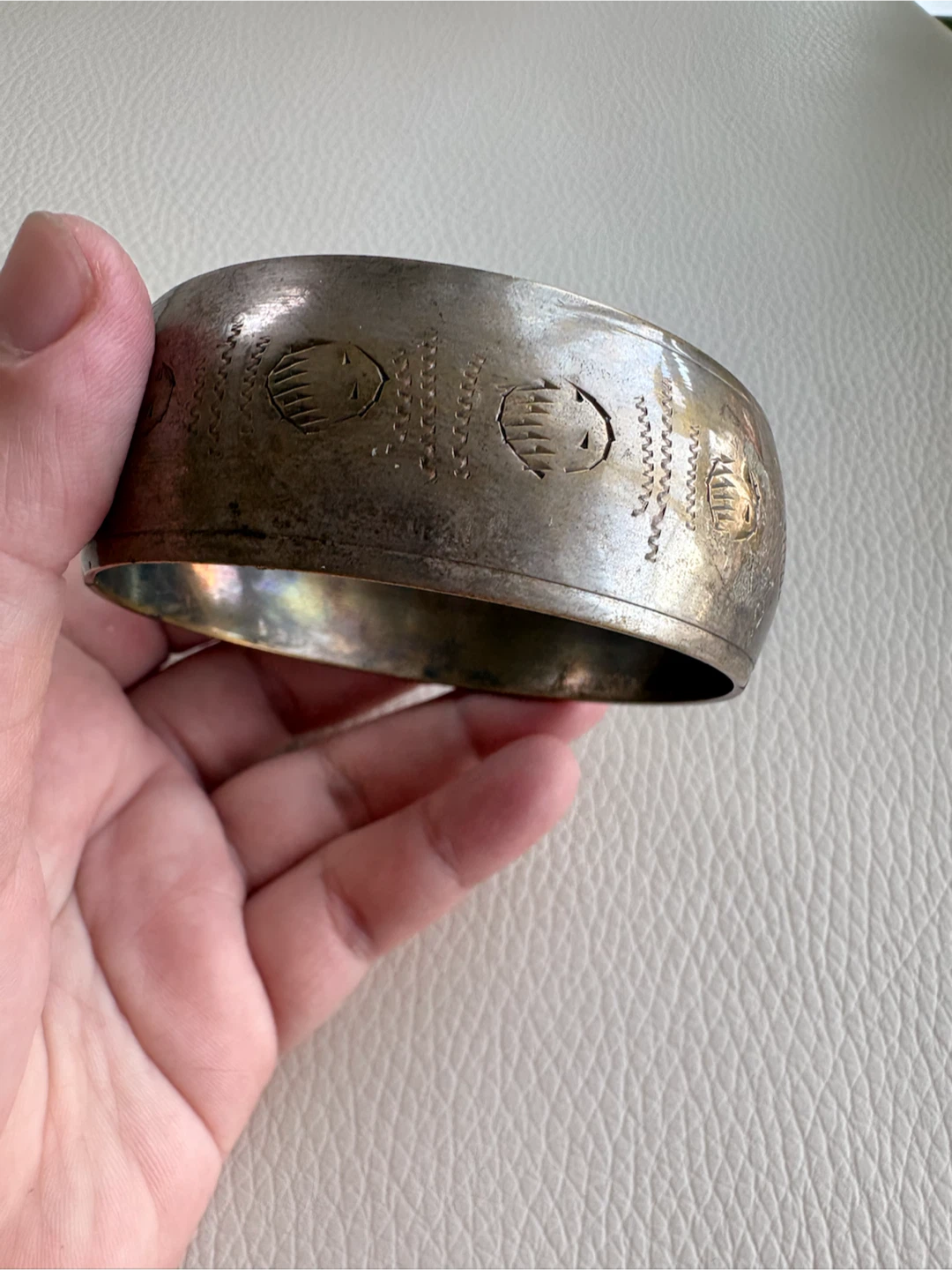 Vintage Etched Metal Bangle Bracelet - photo 4