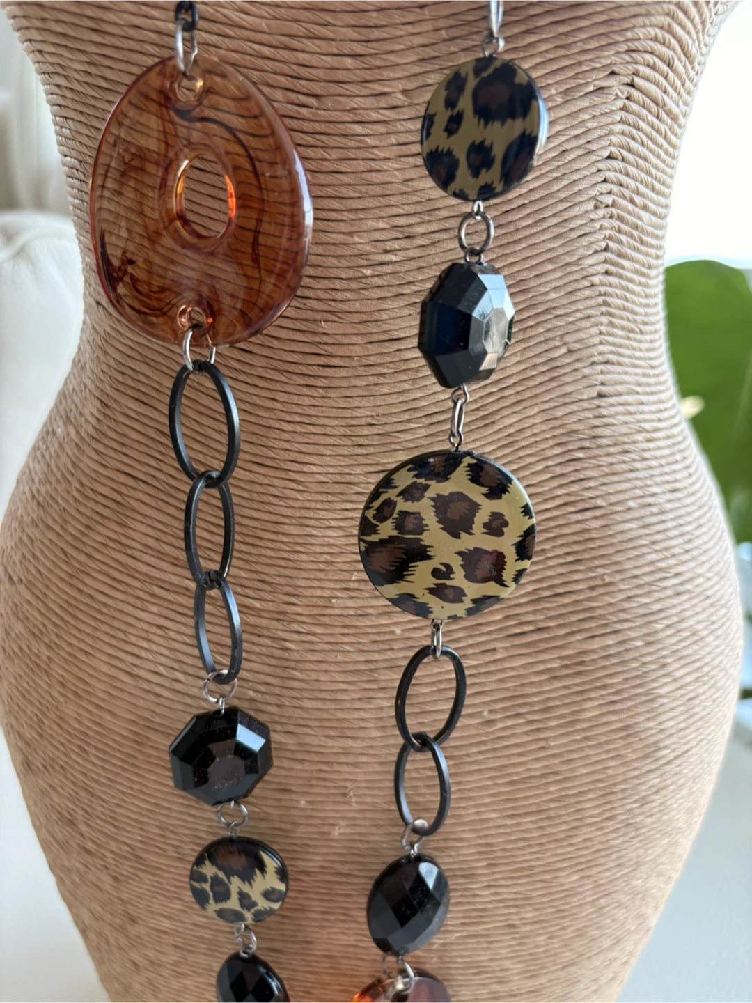 Leopard Print and Black Bead Necklace - photo 2
