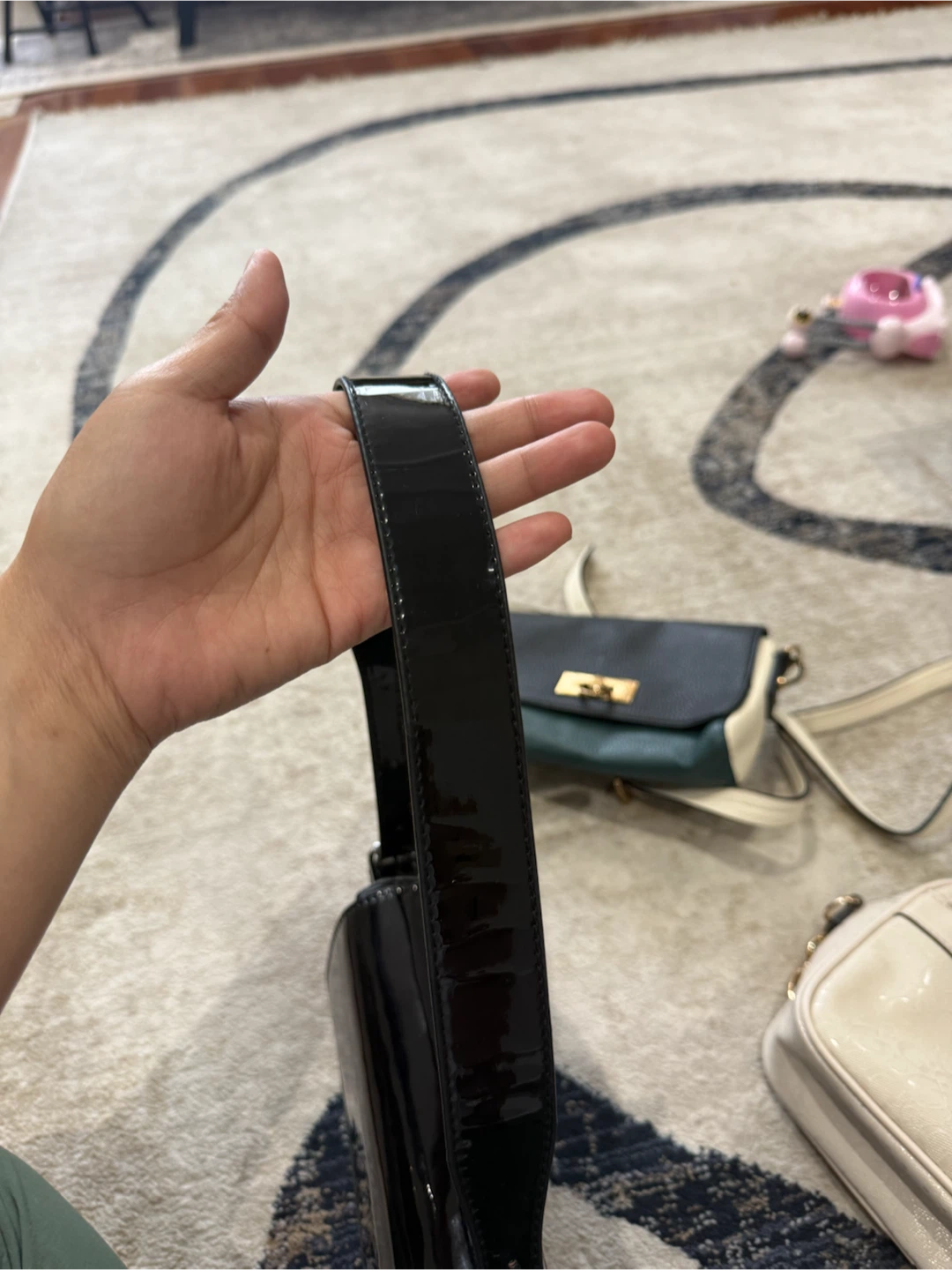 Black Patent Shoulder Bag - photo 3