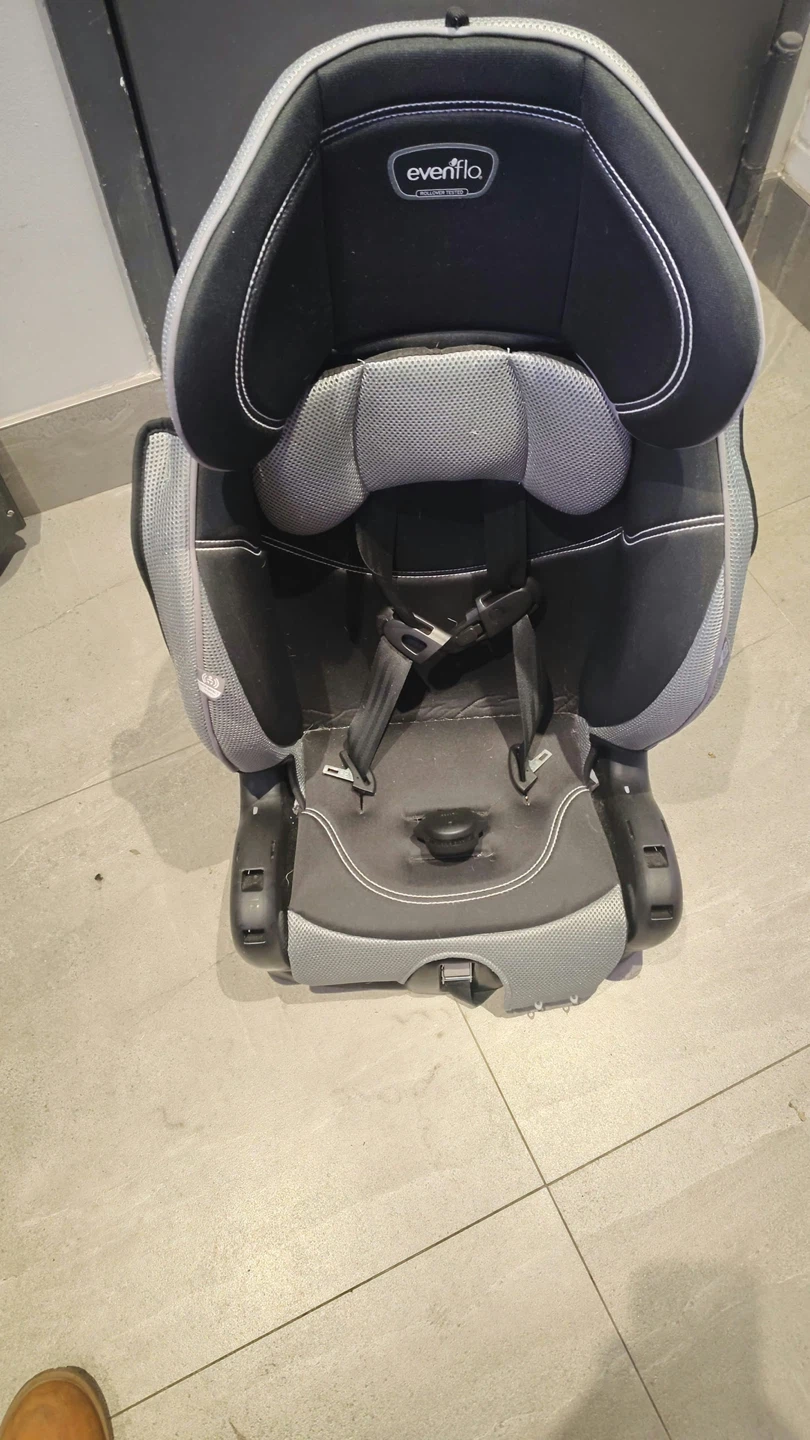 Evenflo Car Seat - photo 2