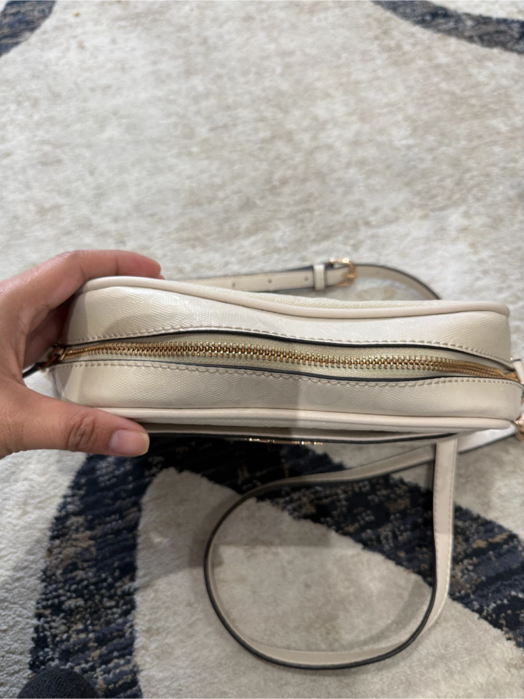 Guess Cream Crossbody Bag - photo 3