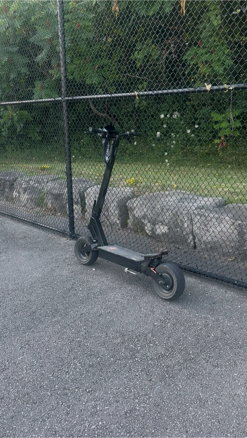 Black Electric Scooter - photo 3