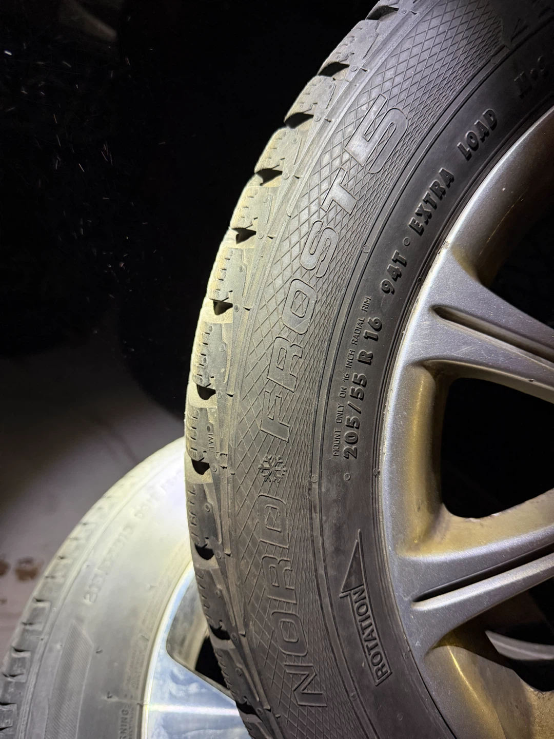 Winter tire set + Rims - photo 2