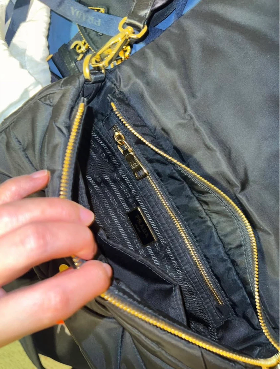 PRADA Authentic Padded Re-nylon Shoulder Bag (black-gold) - photo 4