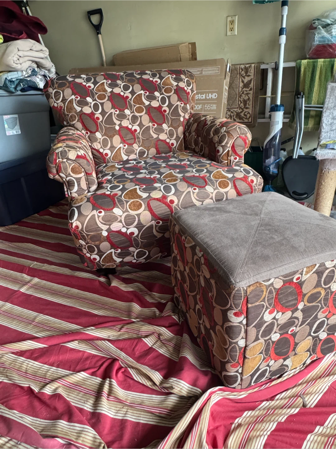 Accent Chair - photo 2