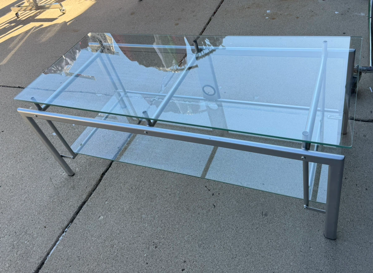 Modern Glass TV stander/Coffee Table
